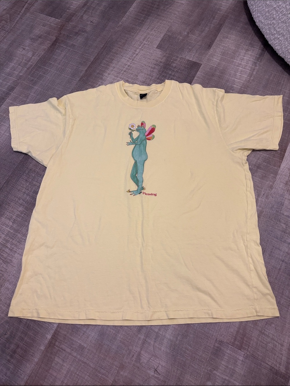 pleasing frog yellow shirt